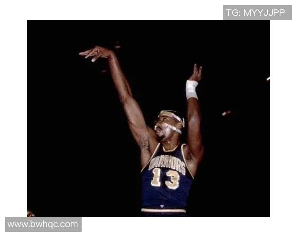 昂塞尔德与张伯伦的传奇对决揭示足球历史的辉煌与挑战