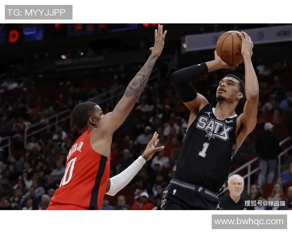 火箭队以101比92战胜马刺队展现强大实力与团队配合
