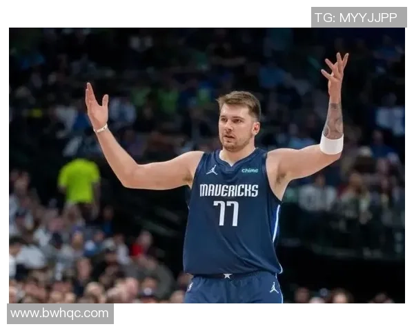 东契奇狂砍73分刷新现役最高分纪录独行侠终结太阳连胜势头