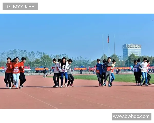 广州与辽宁精彩对决完整视频回顾全场比赛亮点与精彩瞬间一网打尽 广州与辽宁精彩对决完整视频回顾全场比赛亮点与精彩瞬间一网打尽