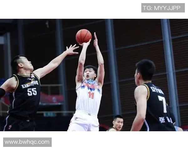 齐麟：从新星崛起到篮球舞台的璀璨之路与未来展望